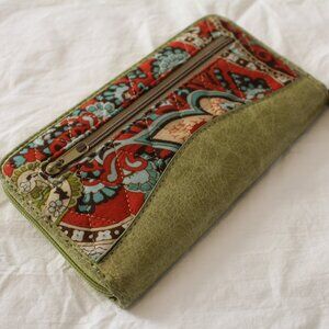 Quilted Green & Brown Paisley Zip Around Wallet Multipocket Organizer + Coin Zip